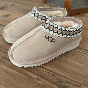 Toddler UGG slippers